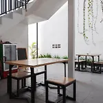 RedDoorz Syariah near RSUD Zainoel Abidin Banda Aceh