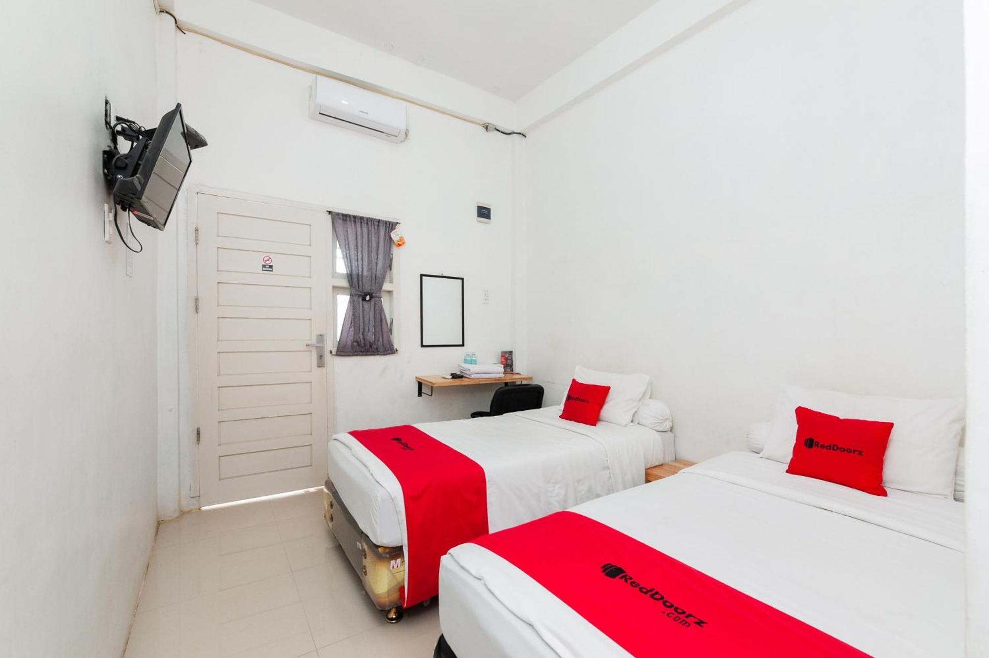 Reddoorz Syariah Near Rsud Zainoel Abidin Banda Aceh